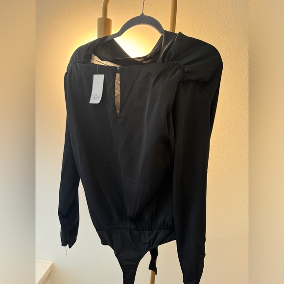 Astr the label Blakely Draped Long Sleeve Bodysuit - Picture 3 of 4